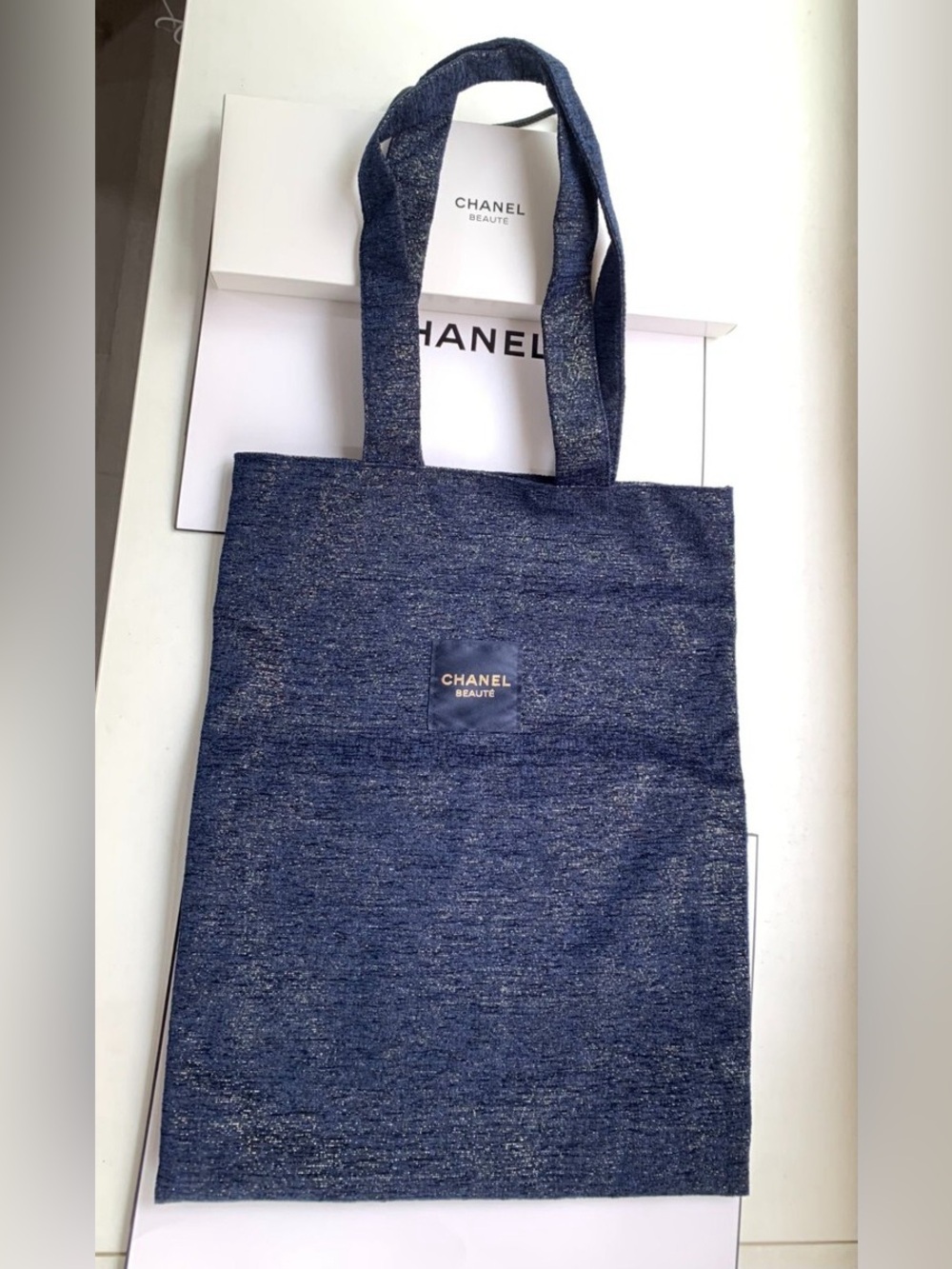 CHANEL beauty Tote Bag with Logo Patch